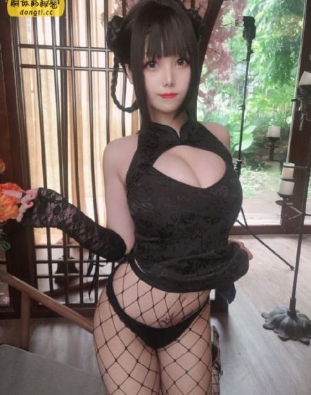 诱人的秘书滋味2