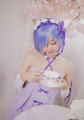 《高压监狱》