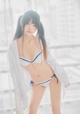 年轻的的小姨子
