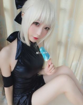 朱赞锦