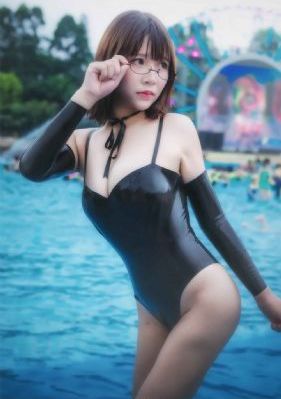 明日情圣全程打扑克