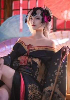 张警官
