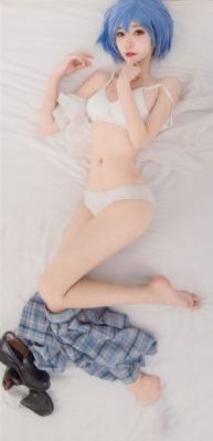 巜年轻的小婊3免费看